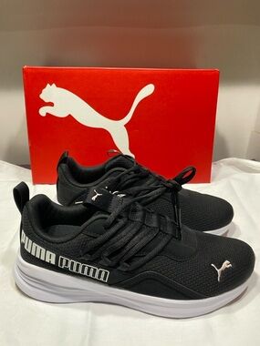 Puma Women’s black & White Athletic Sneakers